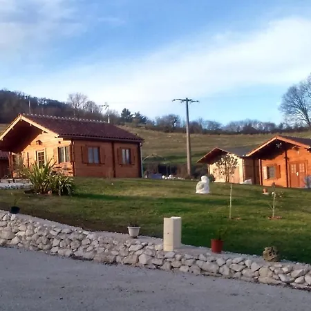 A Avec Piscine Et Jardin * Dausse