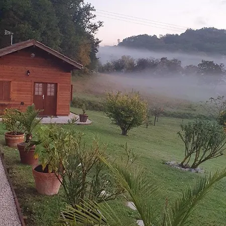 A Avec Piscine Et Jardin * Dausse