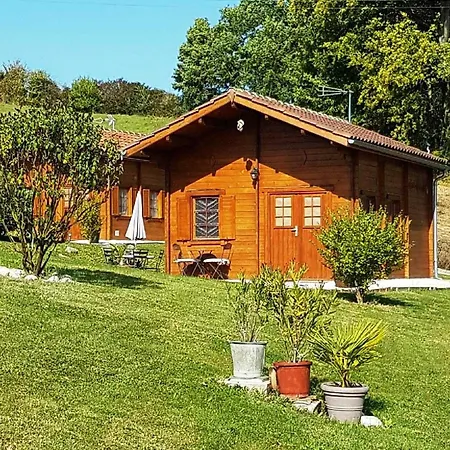 A Avec Piscine Et Jardin Chalet Dausse